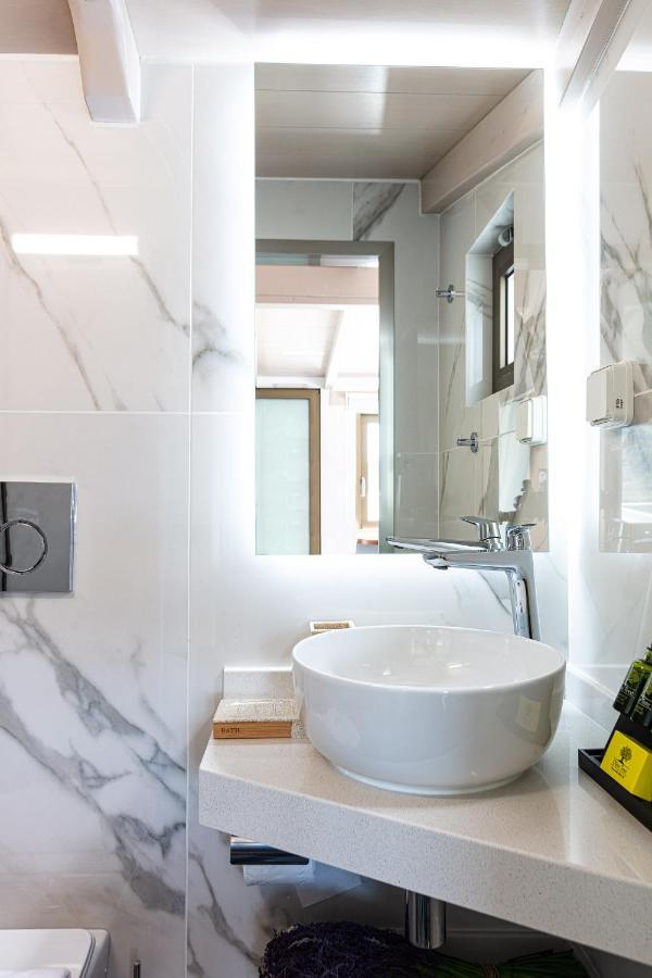 Lilian Loft Sea View - Adults Only Apartment ปลาเกียส ภายนอก รูปภาพ